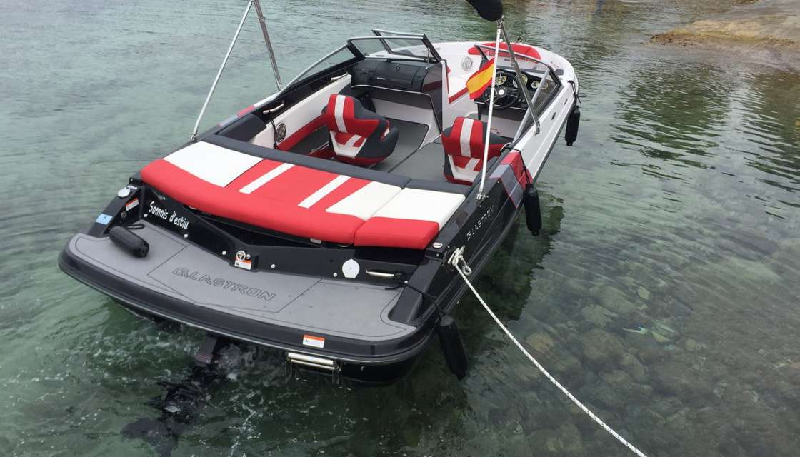 Glastron GTS 205