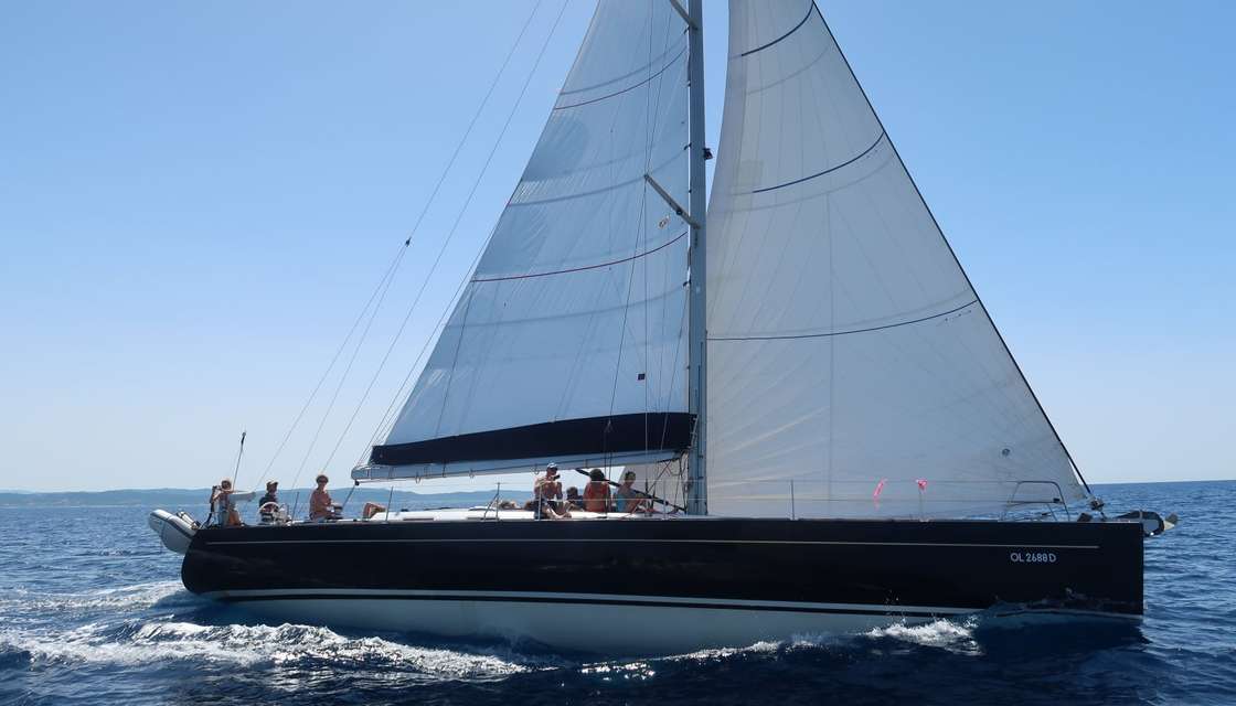 Grand Soleil 56