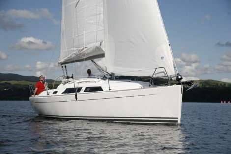 Hanse 325