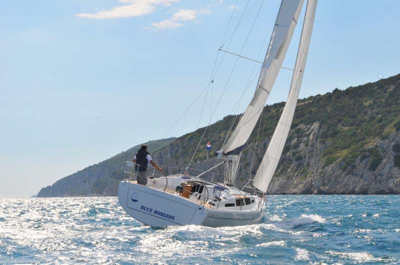 Hanse 345