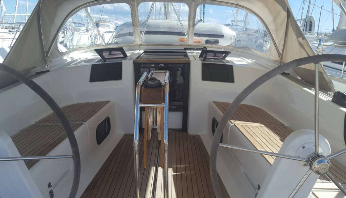 Hanse 385