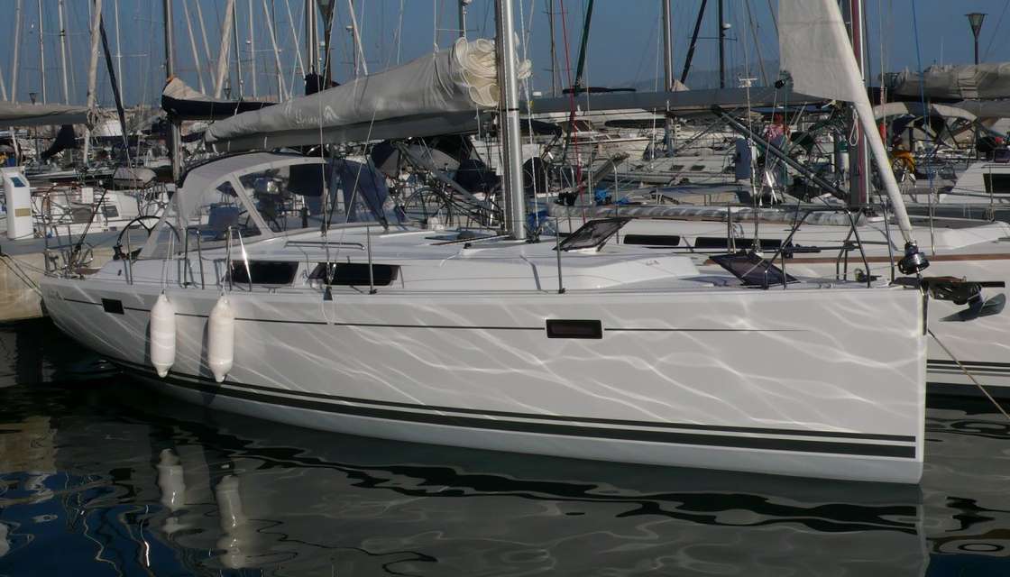Hanse 388