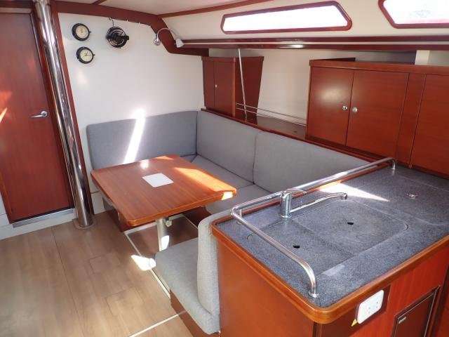 Hanse 400