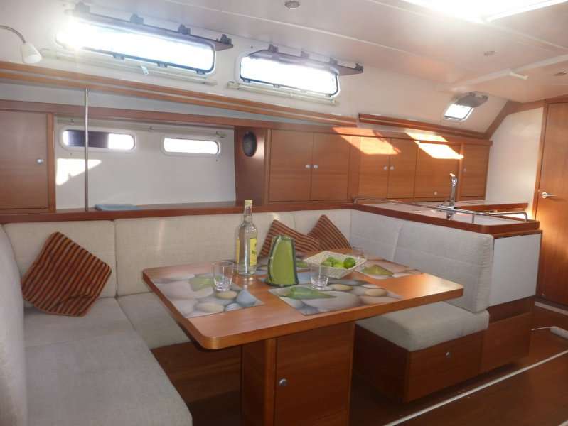Hanse 430