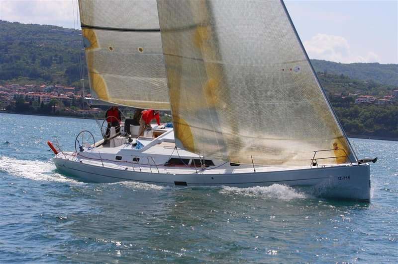 Hanse 430