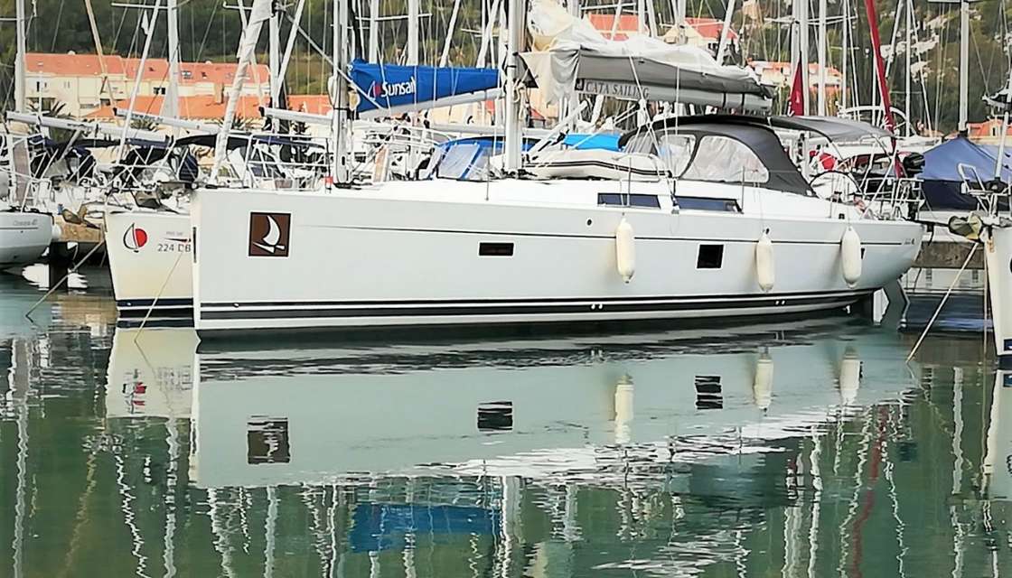 Hanse 445