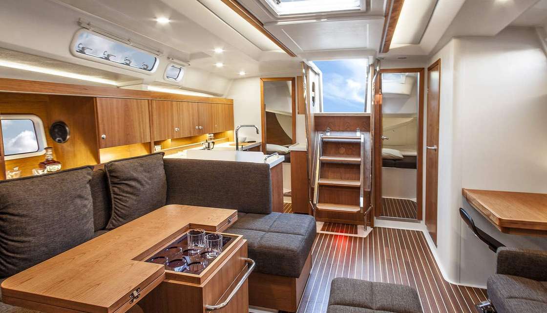 Hanse 445
