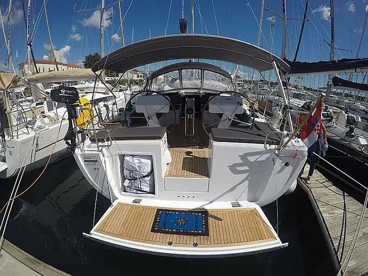 Hanse 458