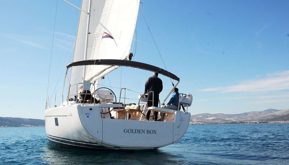 Hanse 508