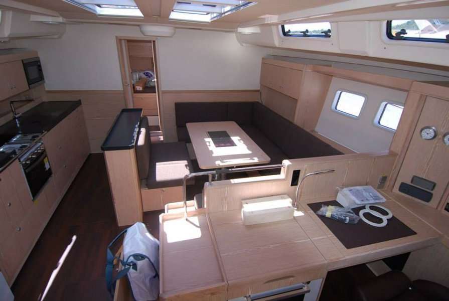 Hanse 575