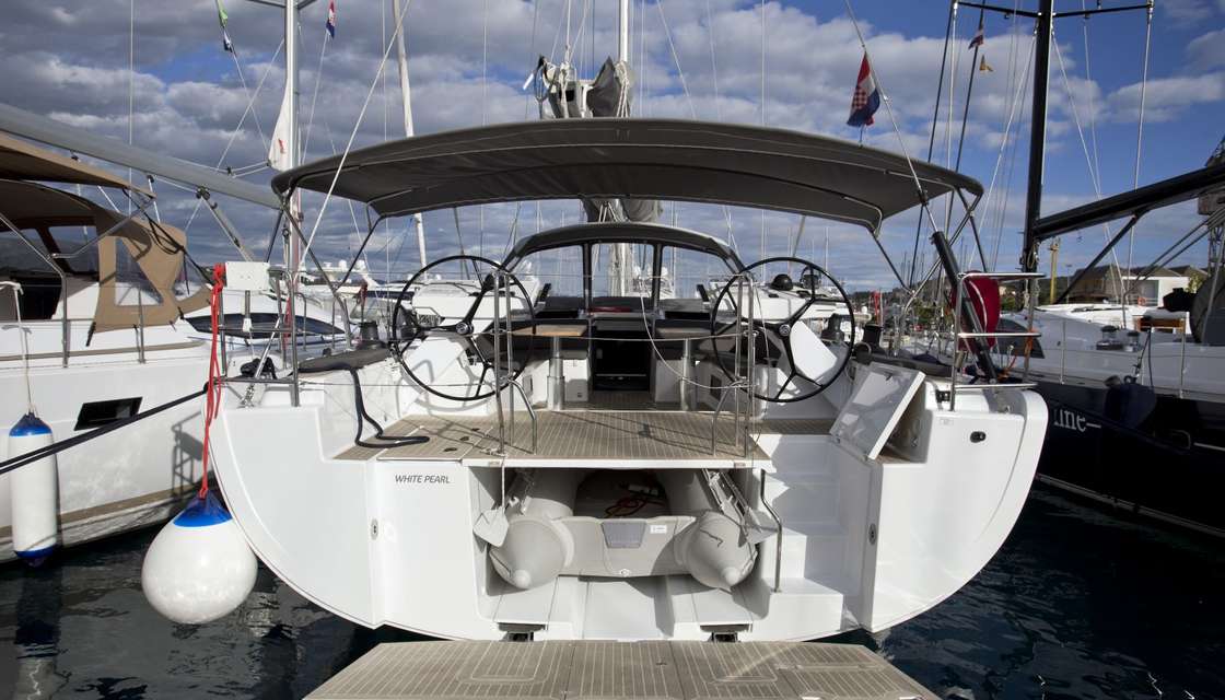 Hanse 588