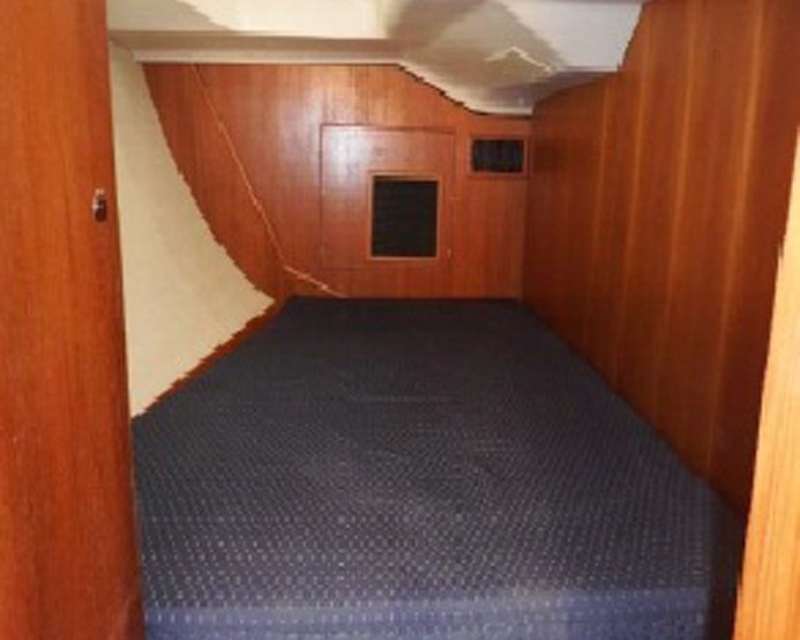 Hunter 44 DS