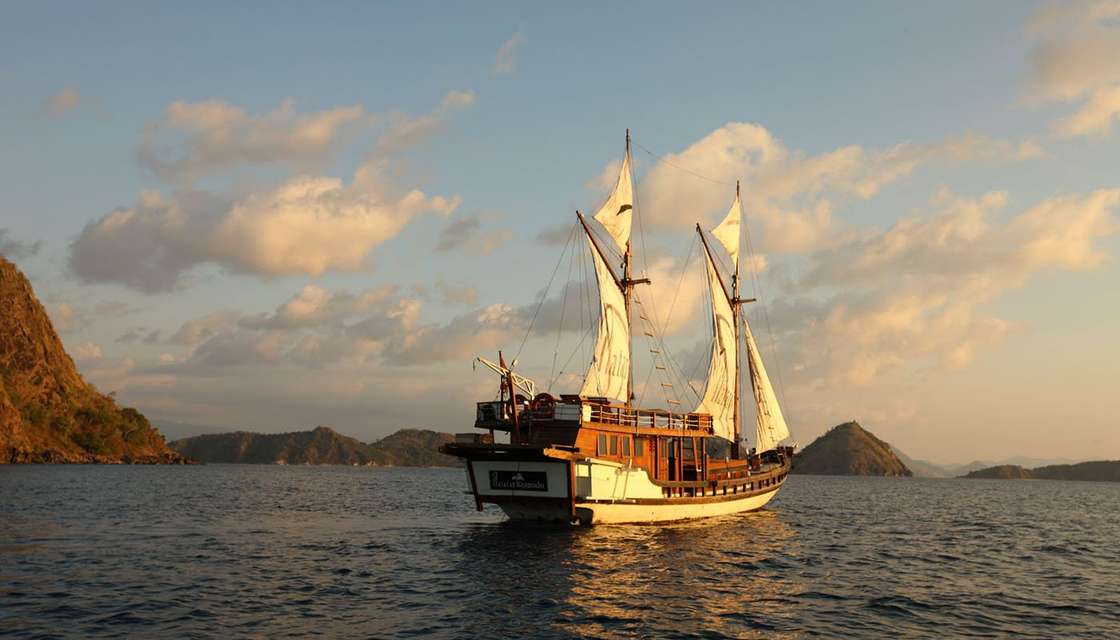 Indonesian Gulet 10