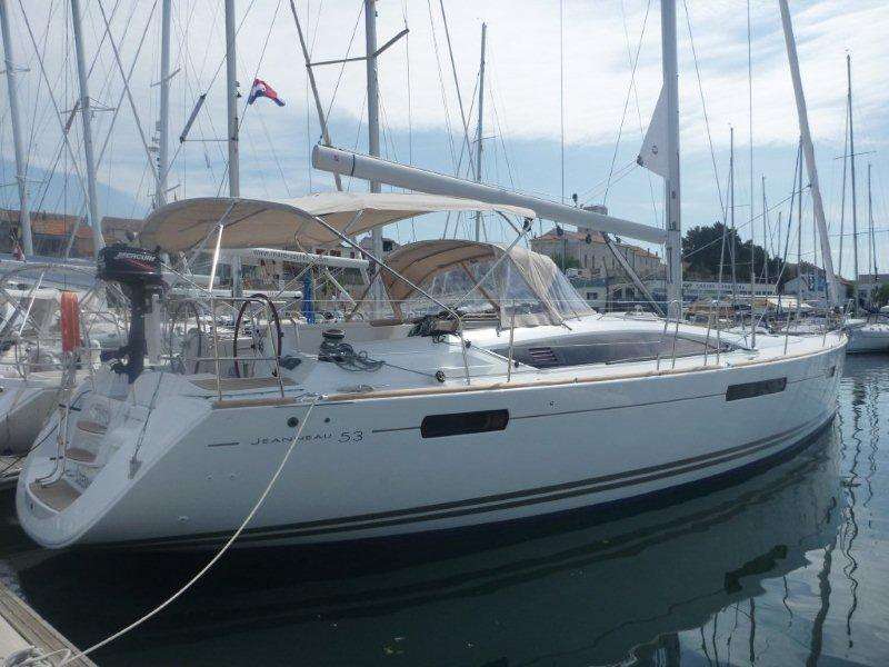 Jeanneau 53