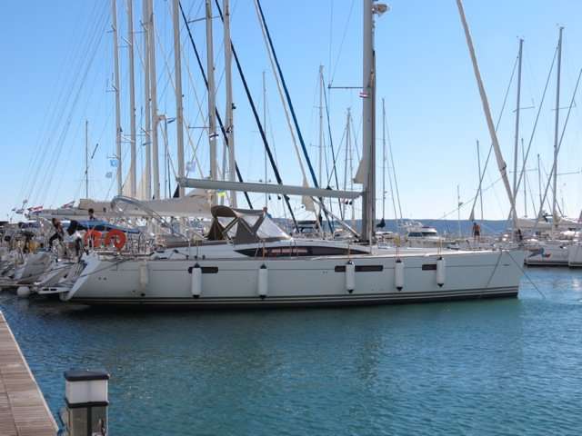 Jeanneau 57
