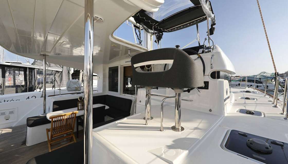 Lagoon 40