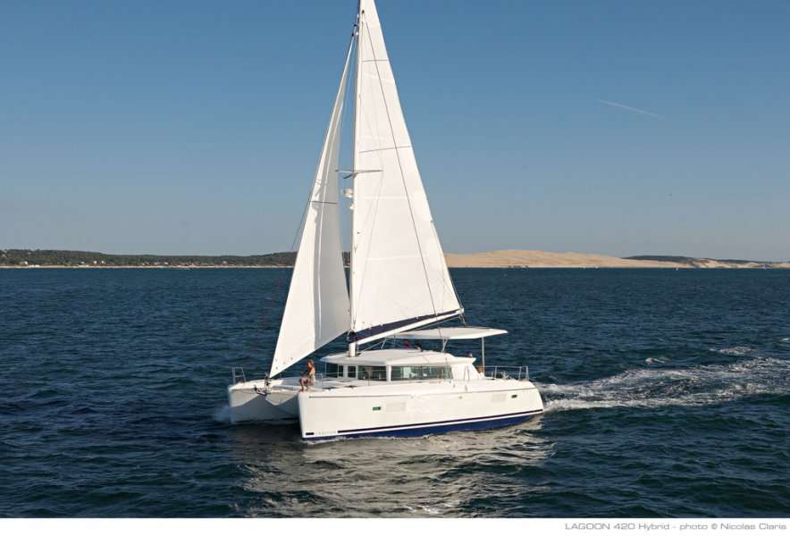 Lagoon 420