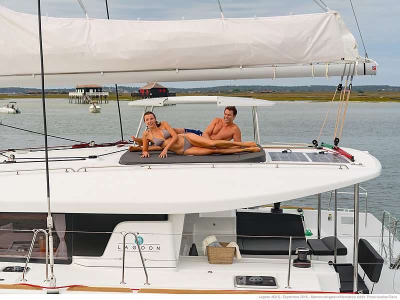 Lagoon 450 SporTop