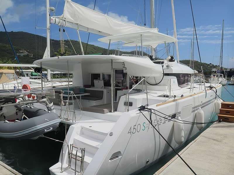 Lagoon 450 SporTop