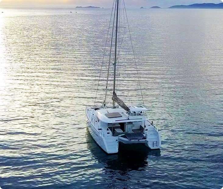 Lagoon 450 SporTop