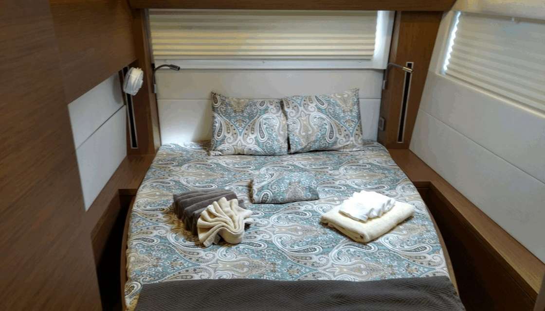 Lagoon 50