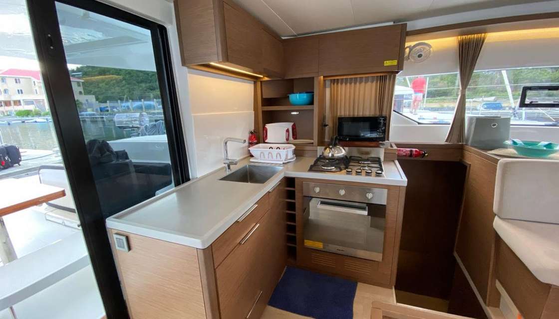 Lagoon 50
