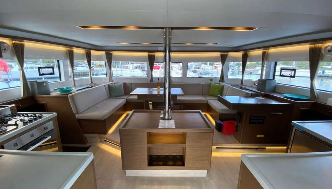 Lagoon 50