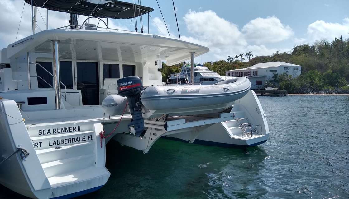 Lagoon 52