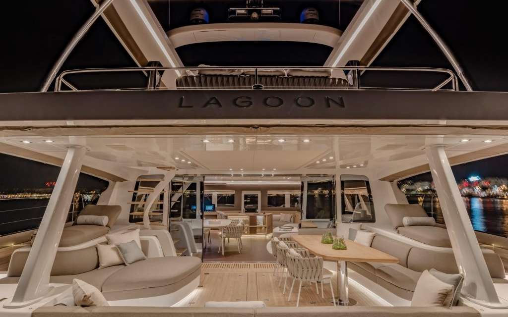 Lagoon Seventy 8