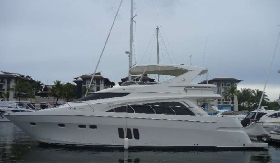 Marquis 560