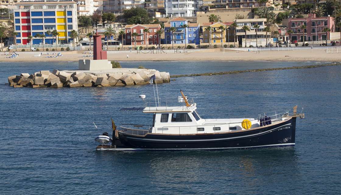 Menorquin Yacht 160