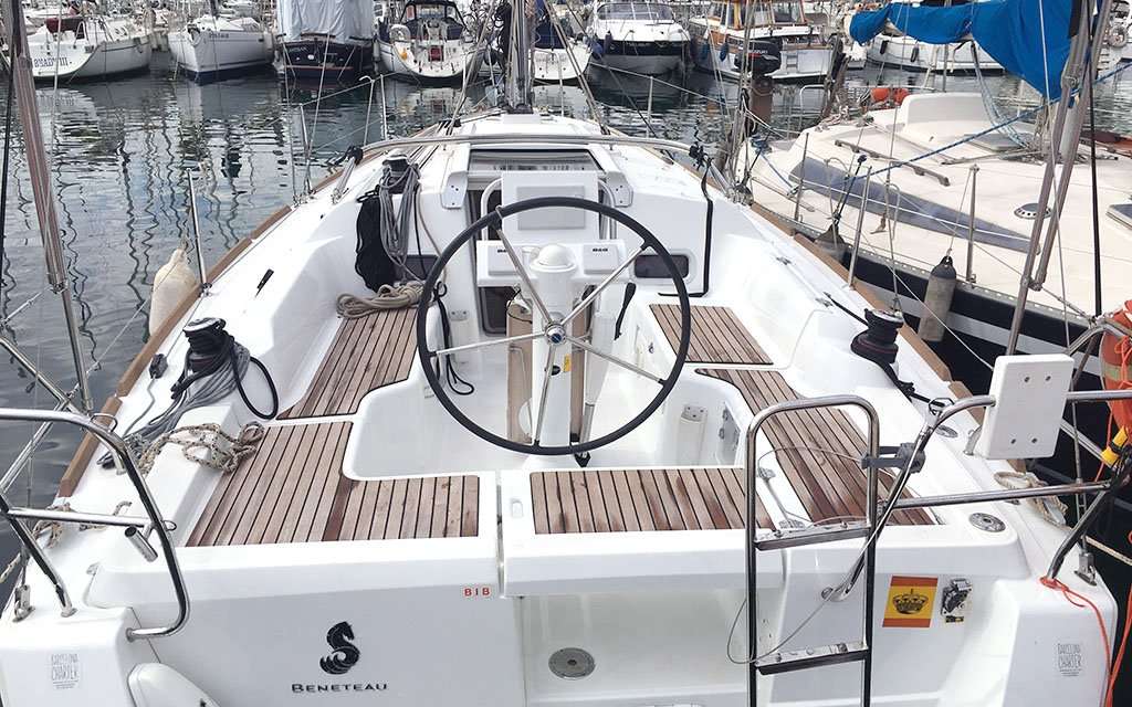 Oceanis 31