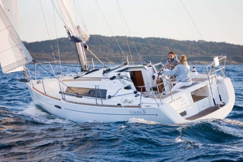 Oceanis 31