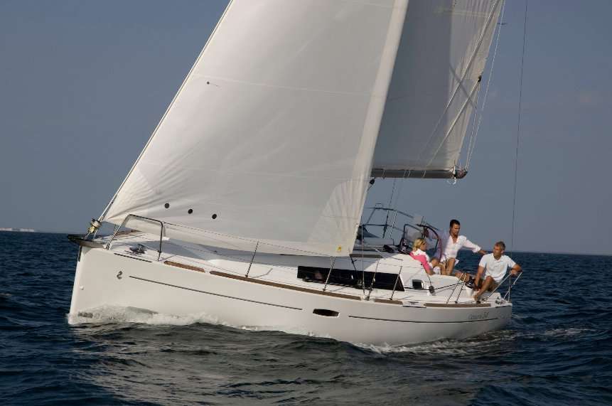 Oceanis 34