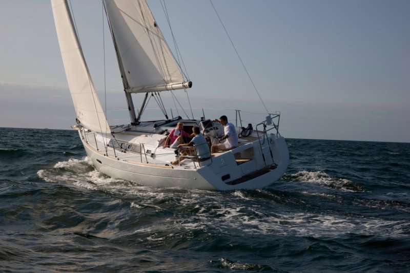 Oceanis 34