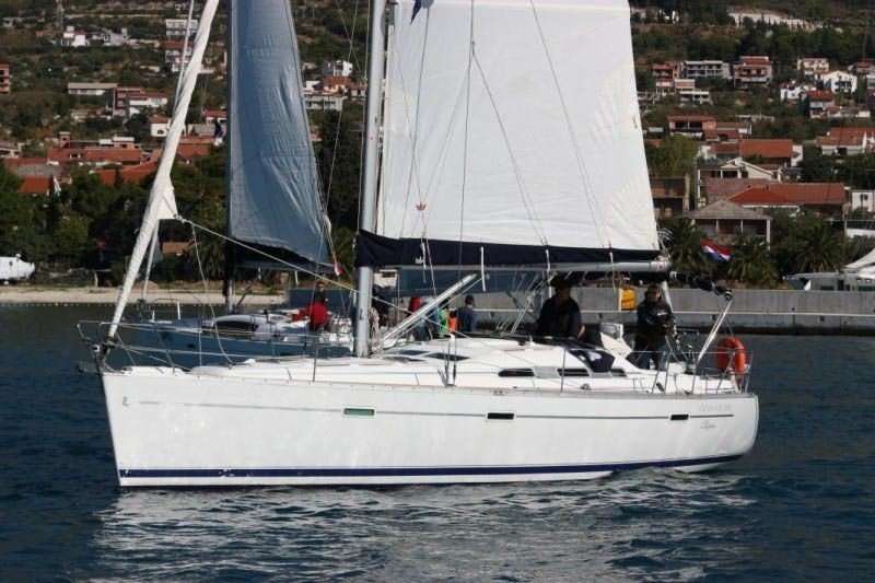 Oceanis 393