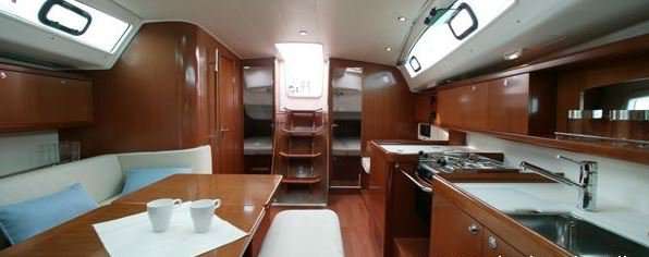Oceanis 40