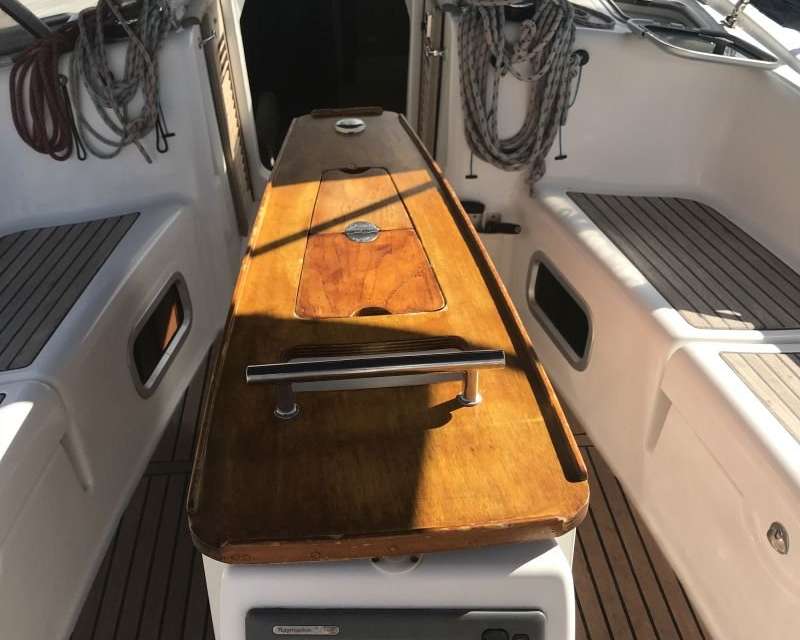 Oceanis 43