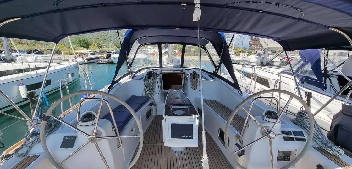 Oceanis 46