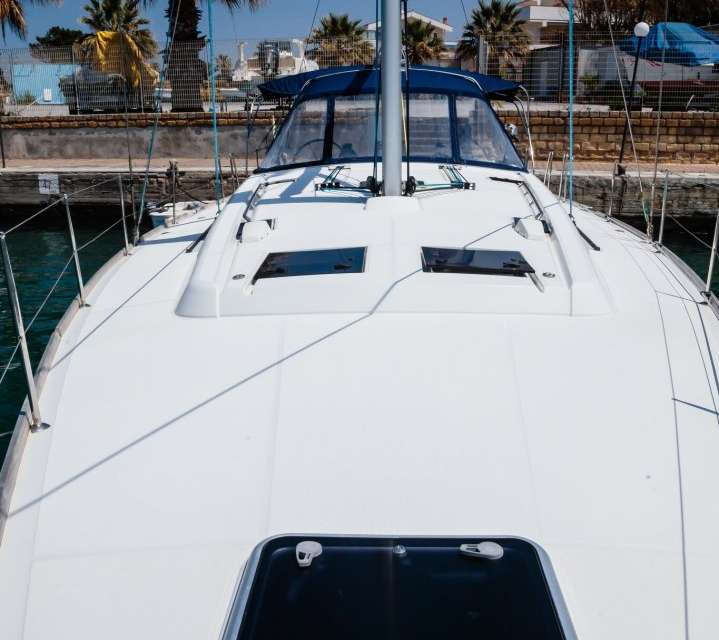 Oceanis 48