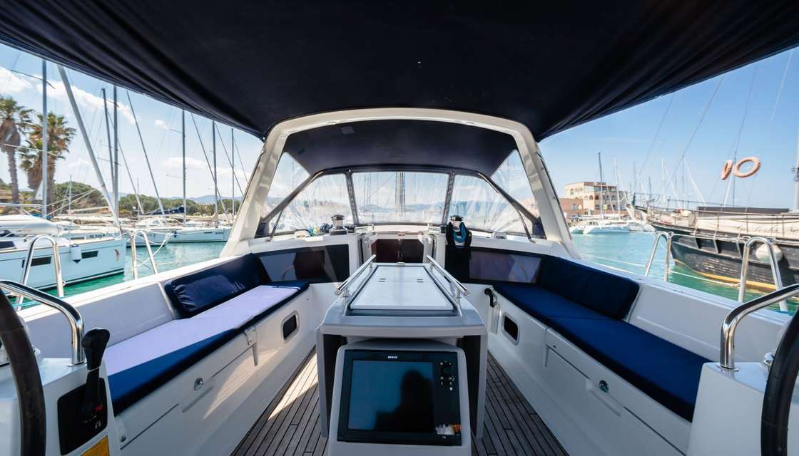 Oceanis 48