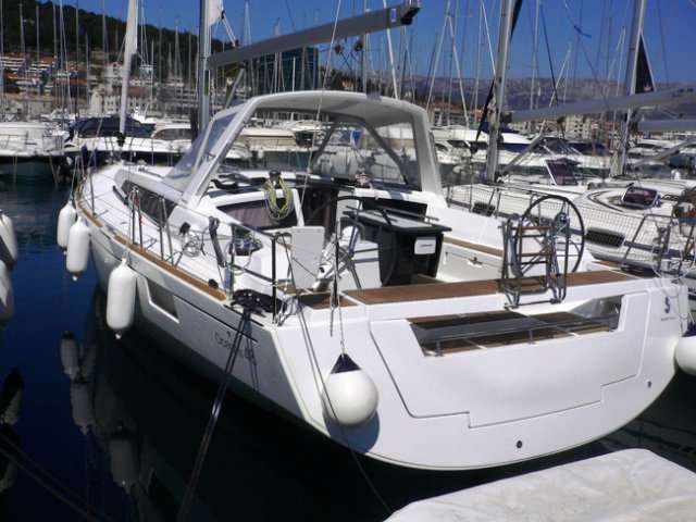 Oceanis 48