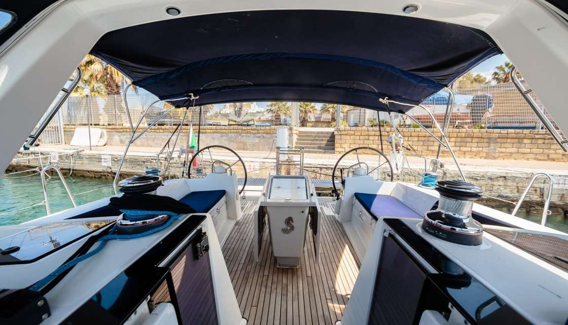 Oceanis 48