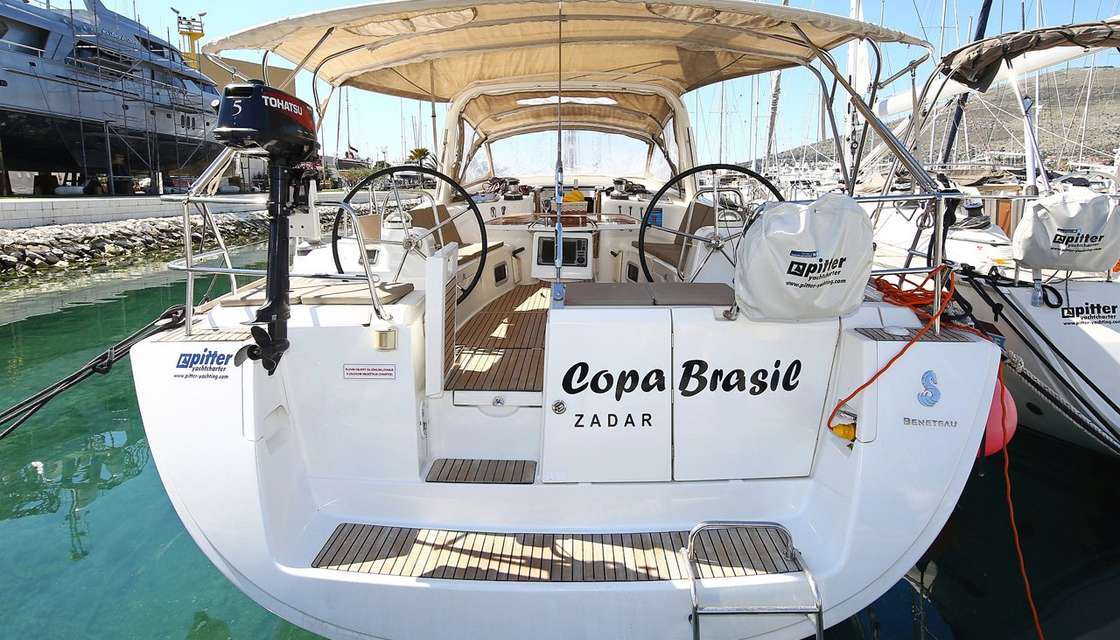 Oceanis 50 Family