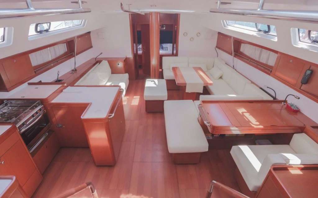 Oceanis 60