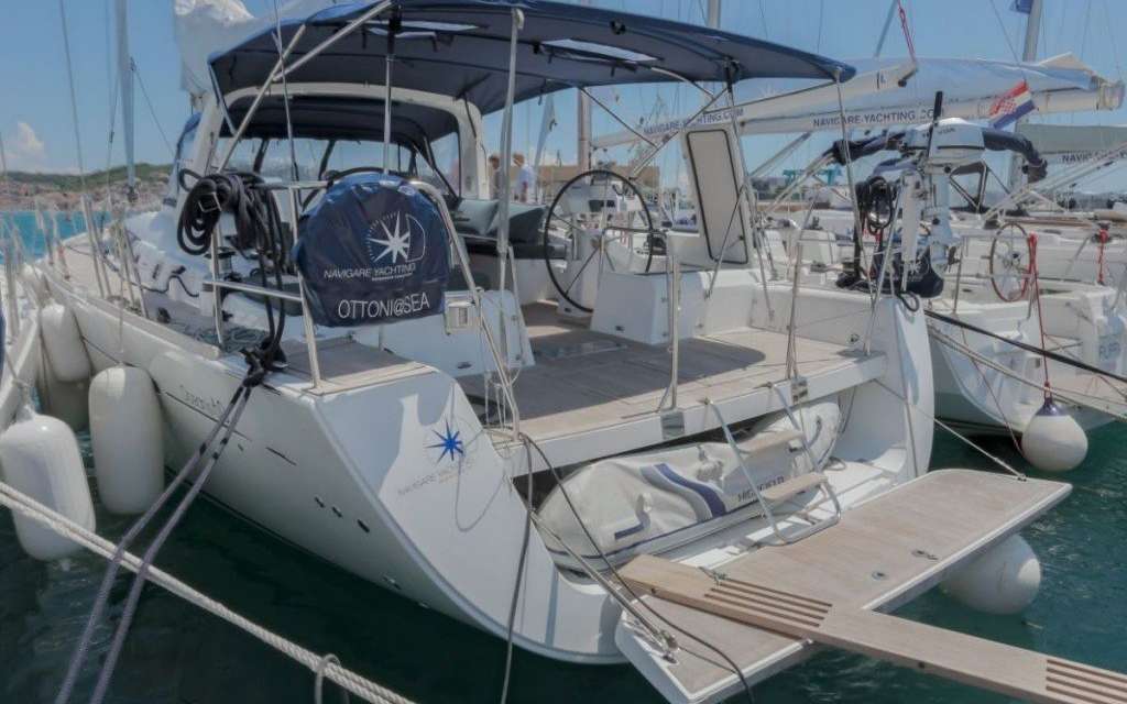 Oceanis 60