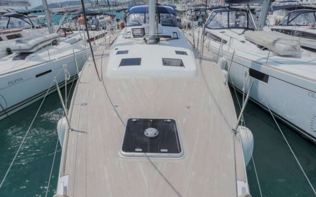 Oceanis 60