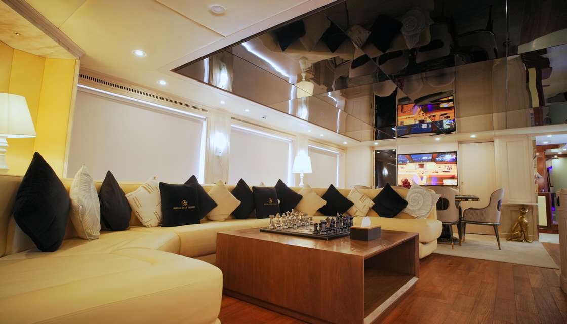 Benetti 110