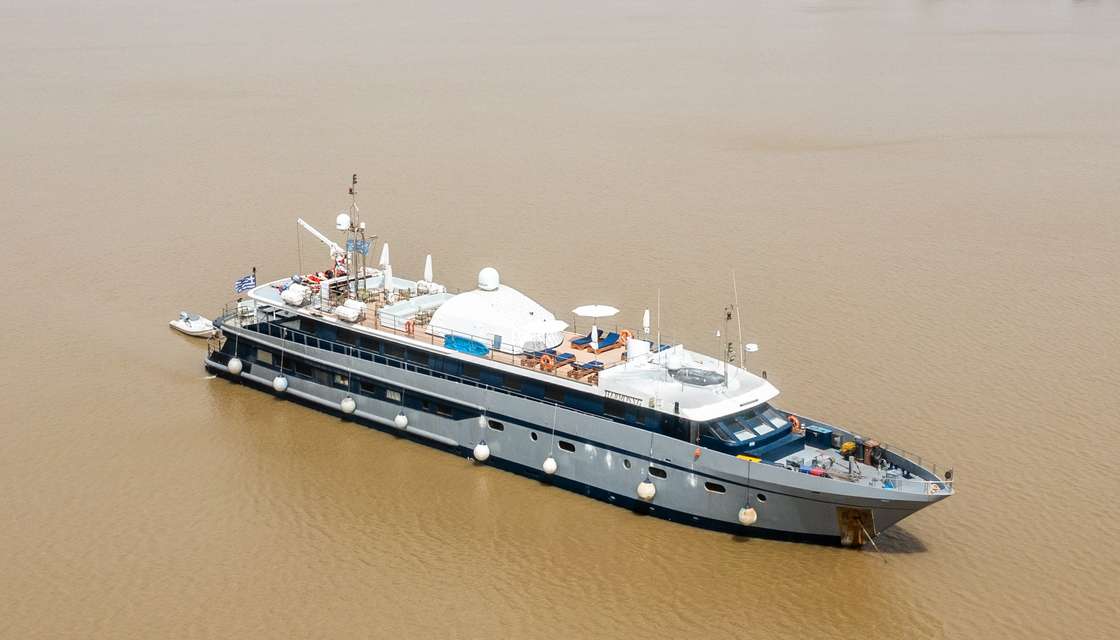 X Yacht 34
