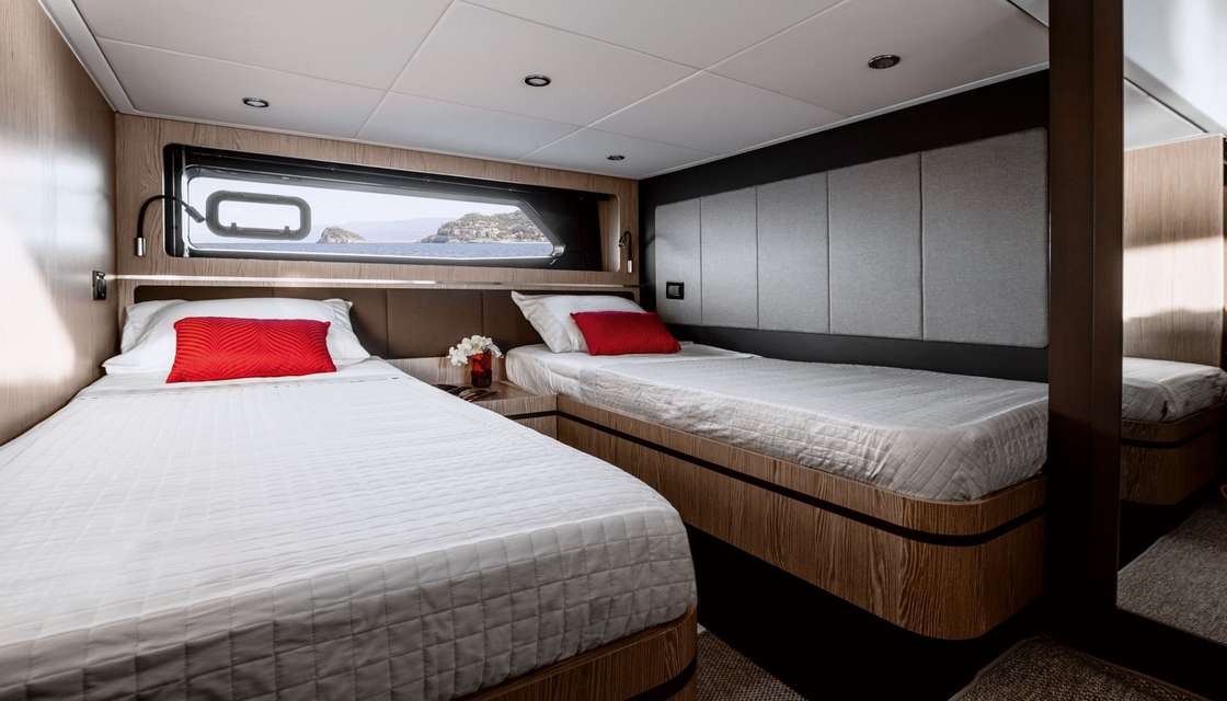 Azimut Atlantis 45